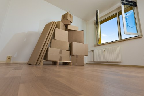 Preparation checklist and moving day support for Kingston customers