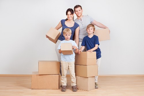 Booking a moving truck for residential and commercial moves around Kingston upon Thames